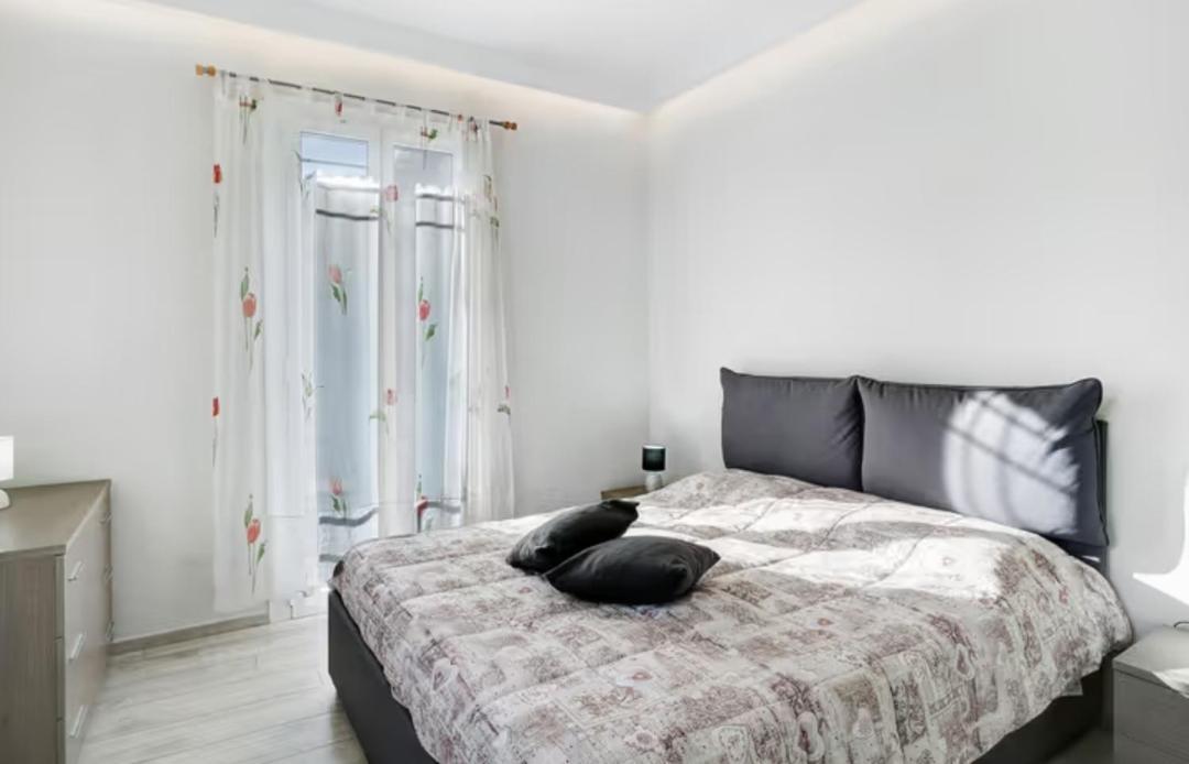 Casa Sanremo Tiziano Parking Gratis Spiaggia 15 Minuti A Piedi מראה חיצוני תמונה